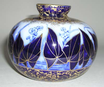 Vase c1906